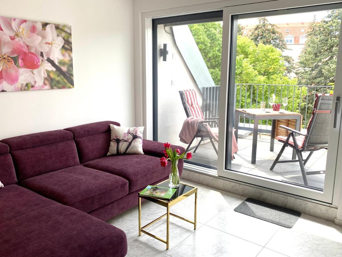 Lilie Appartement In Heviz Mit Tiefgarage, New And Modern Zewnętrze zdjęcie